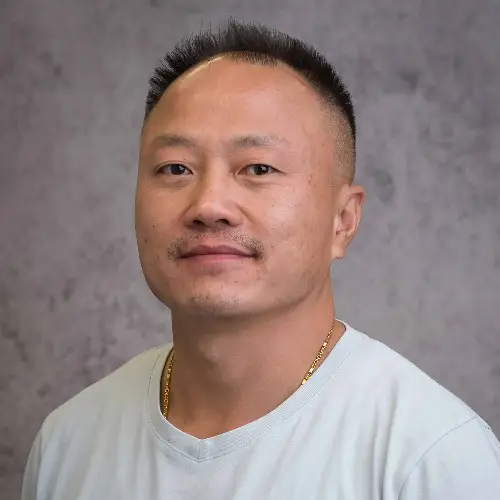 Vinai Xiong